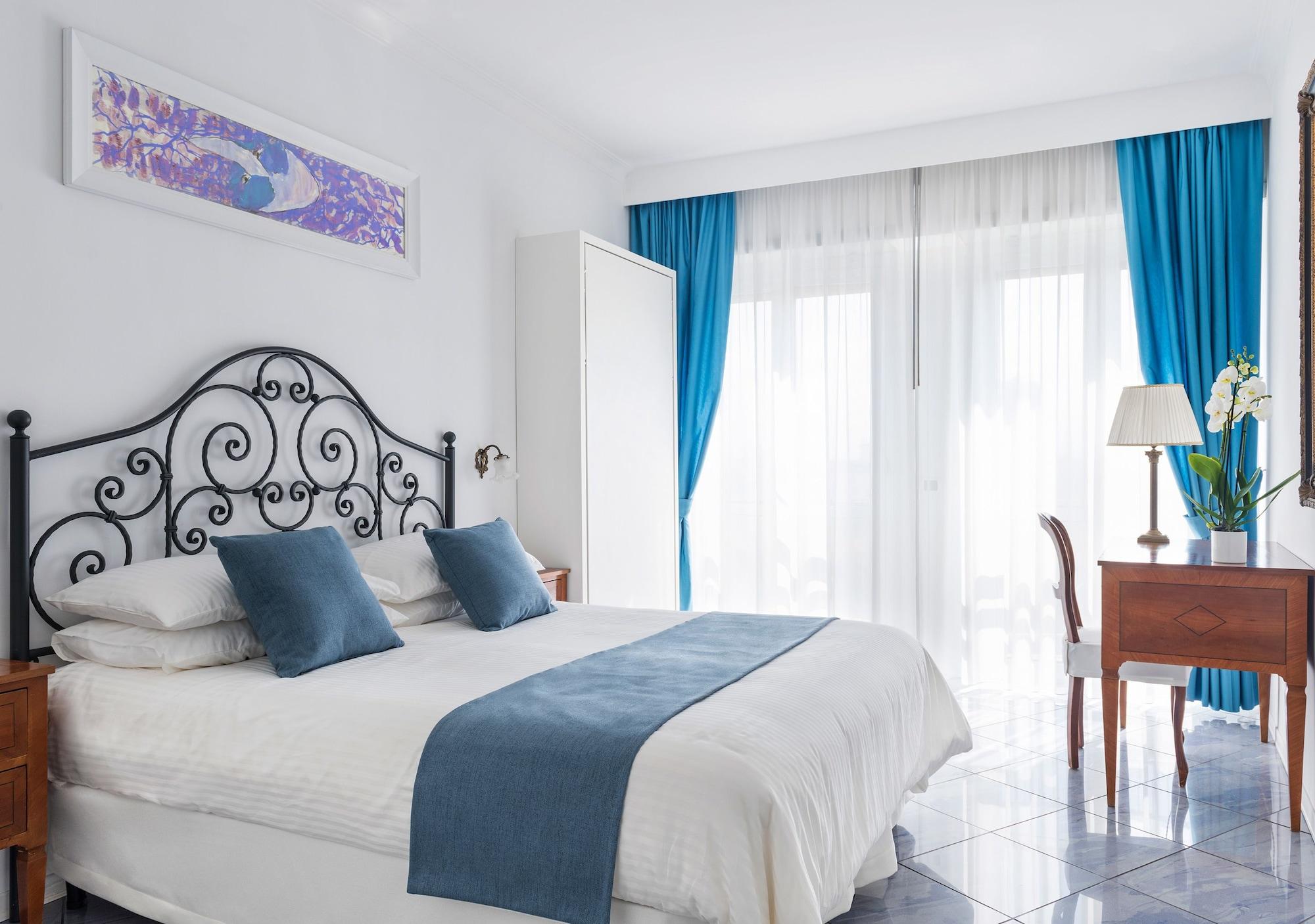 Guest house Fiorentini Residence Napoli 3*