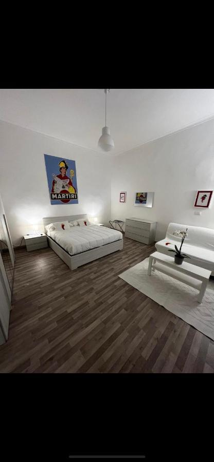 Apartment Scaramanzia Naples