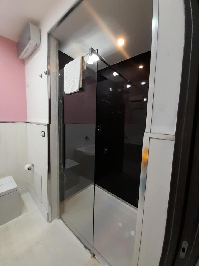 Tiffany & Babylon Luxury Aparthotel Naples