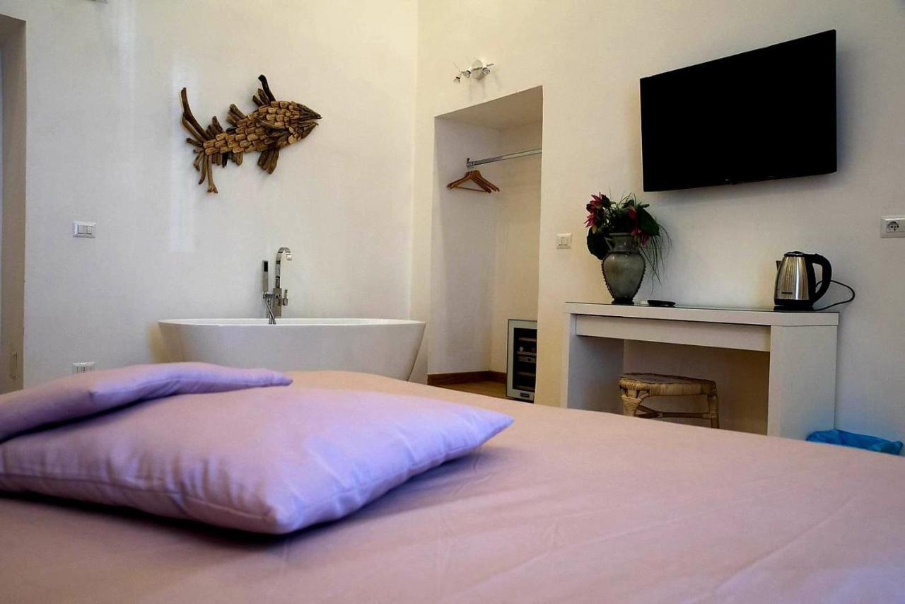 Bed & Breakfast Caracciolo Beb *