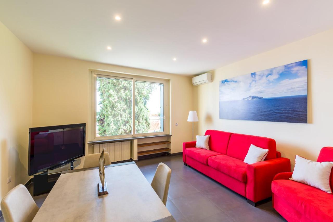 Dolcevita With Parking By Napoliapartments Apartment Naples
