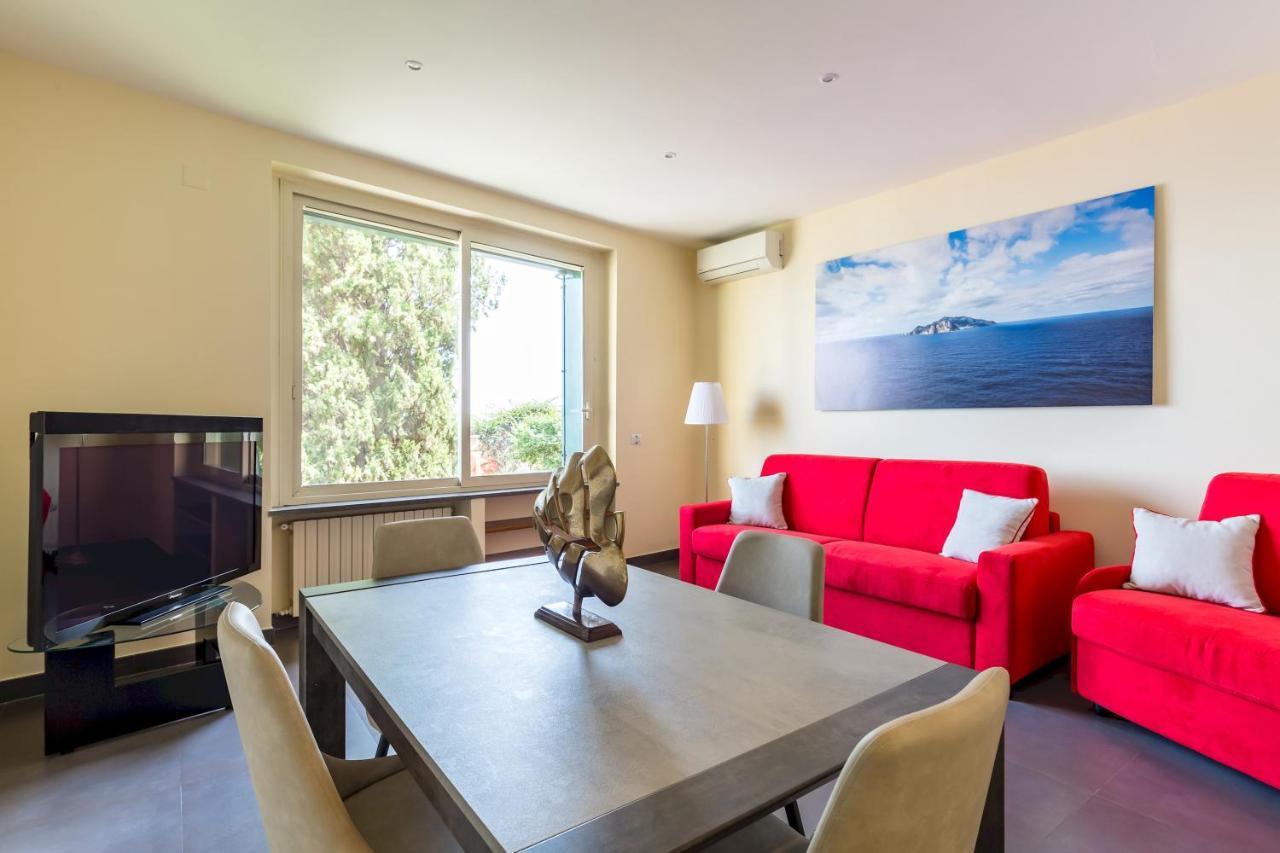Dolcevita With Parking By Napoliapartments Apartment Naples