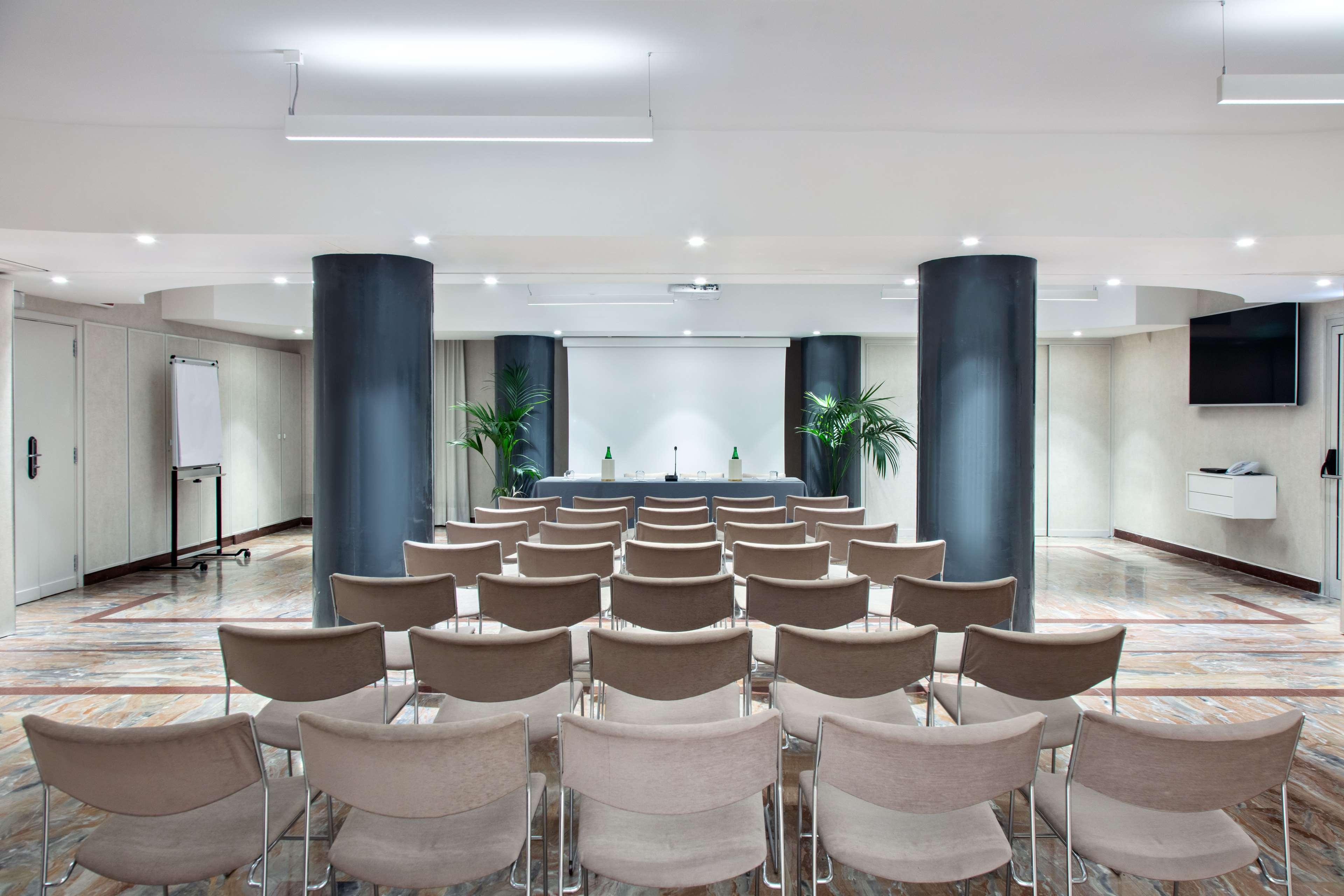 Hotel Bw Signature Collection Paradiso 4*