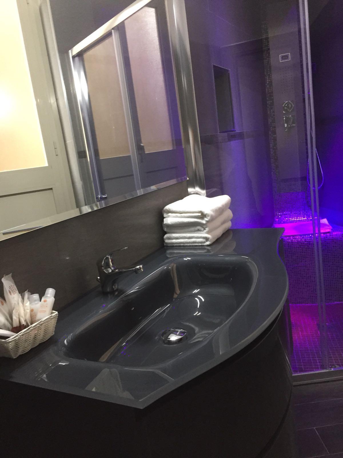 Bed & Breakfast Mb95 - Mezzocannone Luxurious