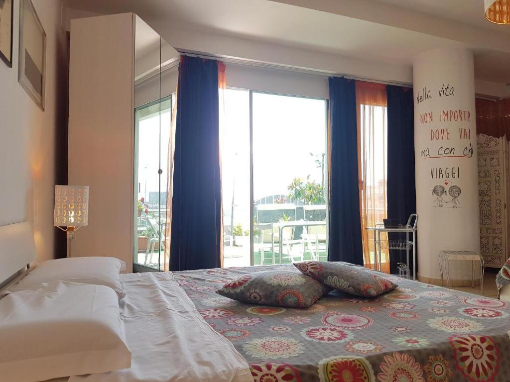 Marina Resart Rooms & Suite Bed & Breakfast Naples
