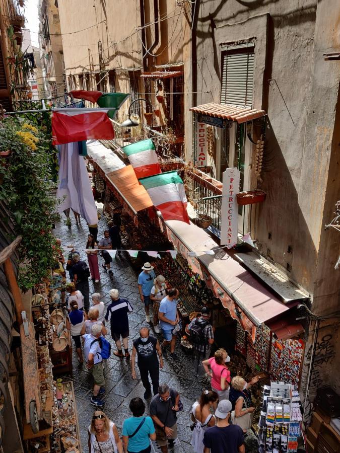 Sangregoriohome, Nel Cuore Del Centro Storico Apartment