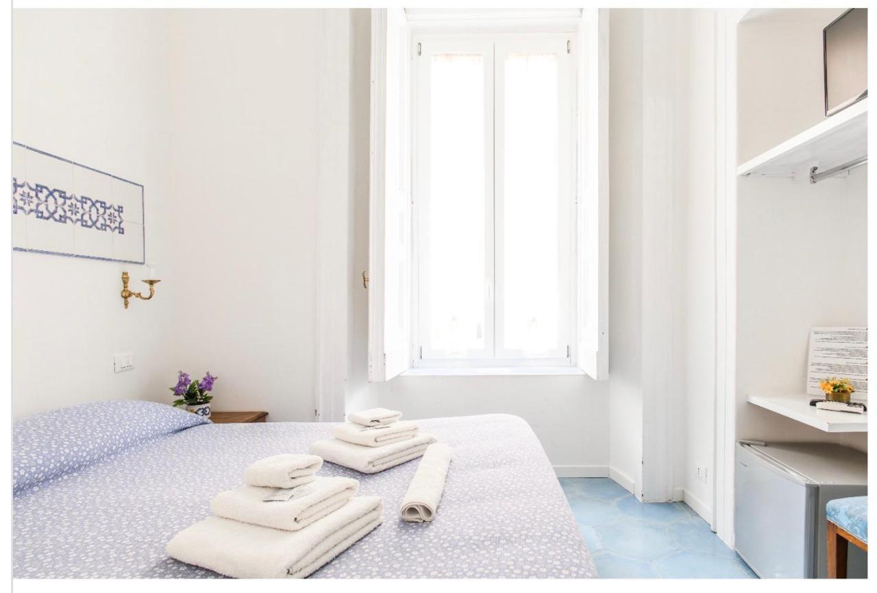 Il Sole Di Montesanto Bed & Breakfast Naples