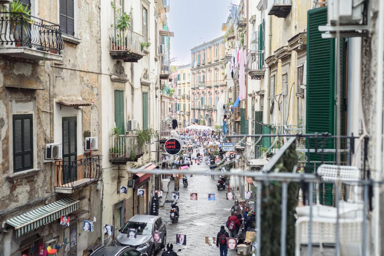 Random * Naples