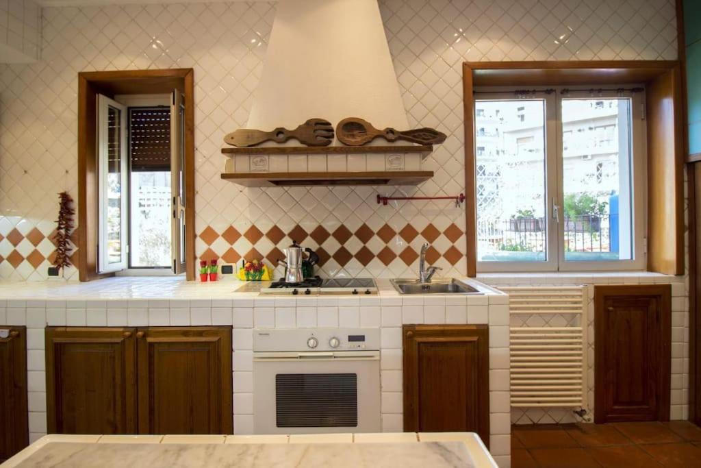 Casa Paradiso - Sea View Downtown Penthouse