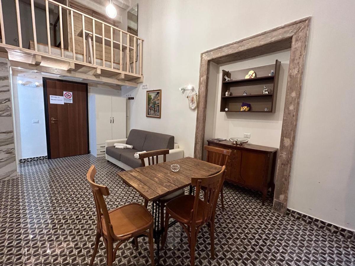 Guest house Tribunali Naples