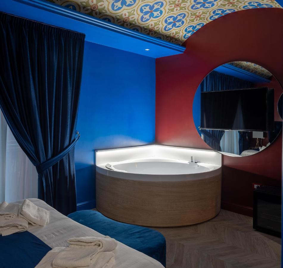 Bed & Breakfast Napoliviva Naples
