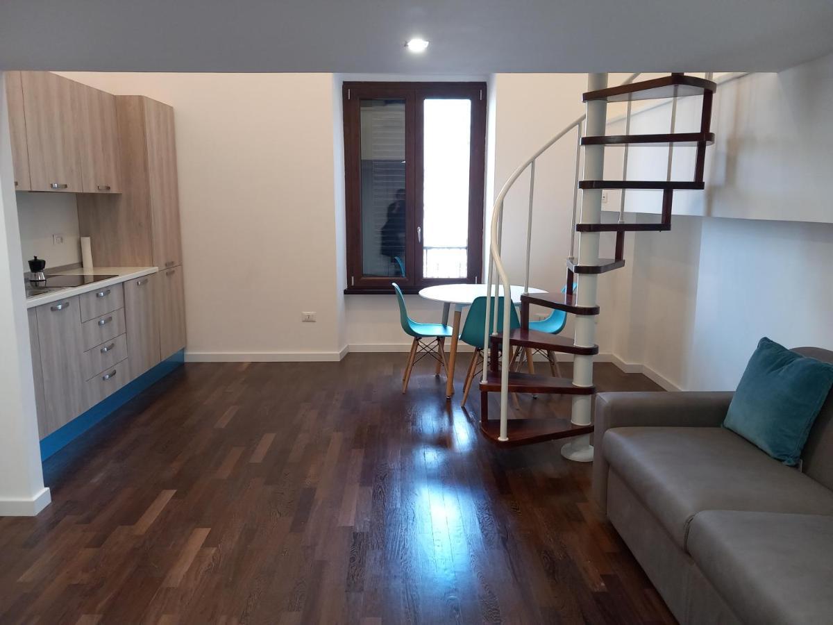 La Casa Di Elvira Apartment Naples