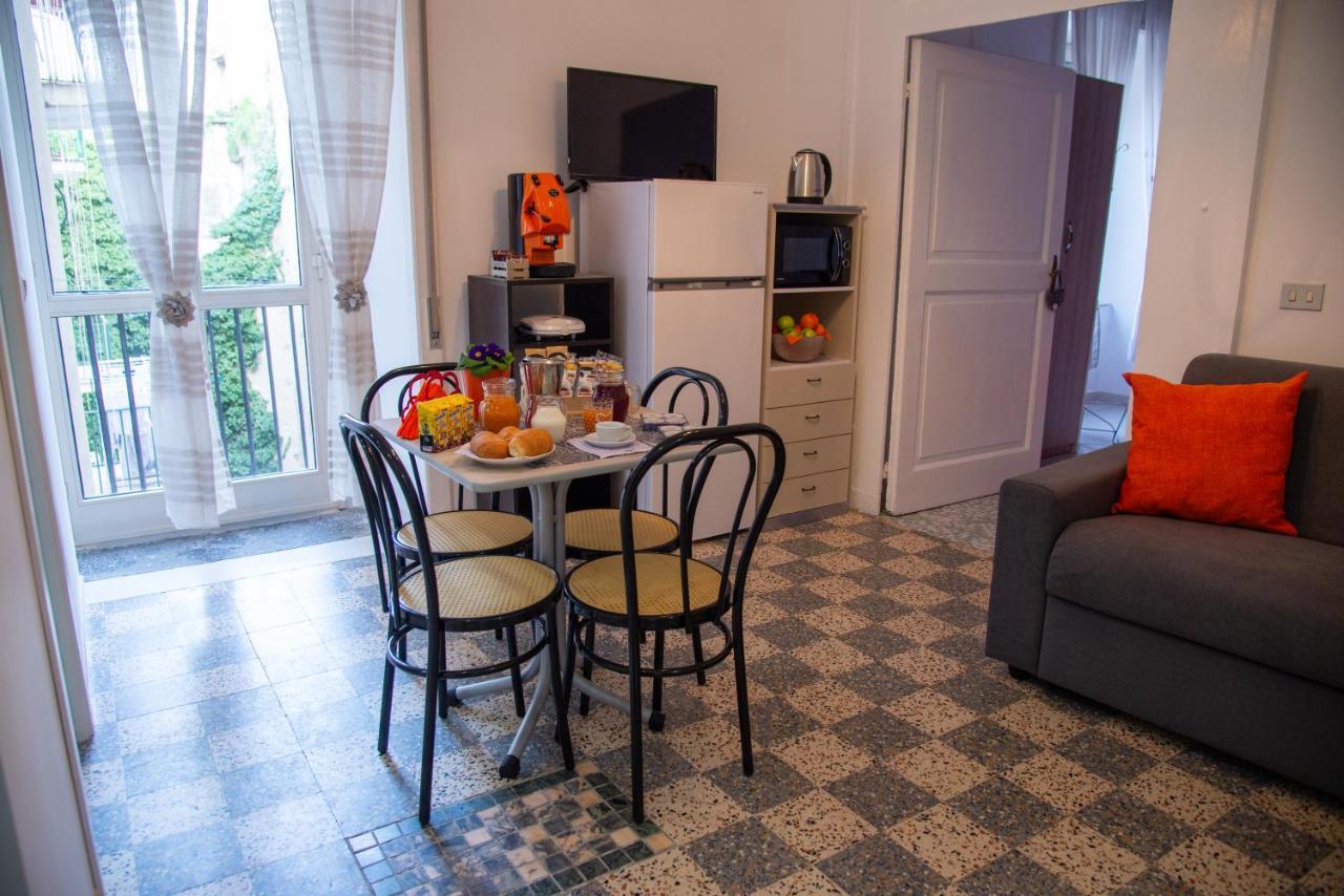 Domus Anticaglia By Domusextra Apartment
