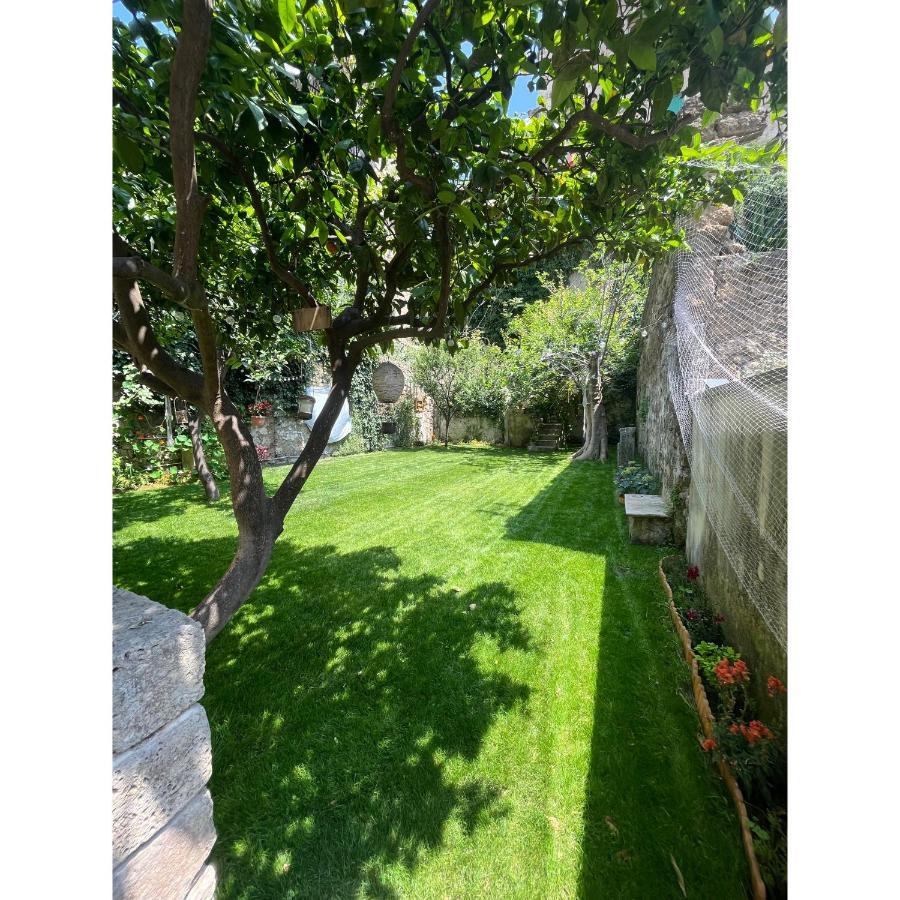 Casa Vayu - & Garden Bed & Breakfast Naples