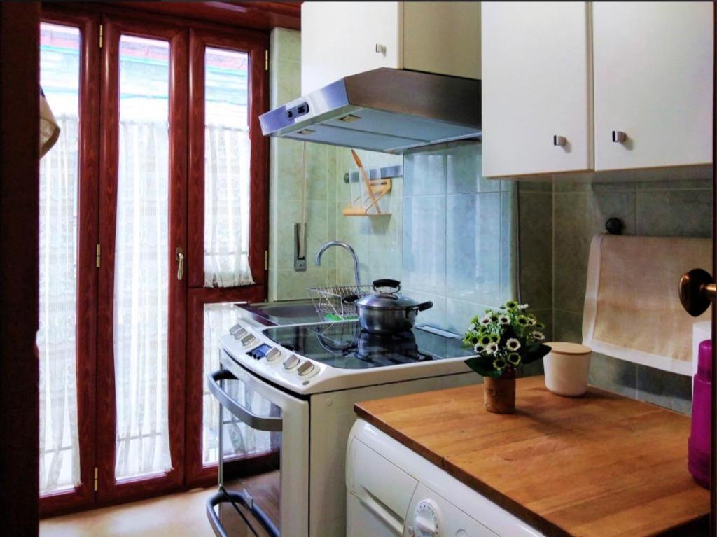 081 Stazione Apartment *