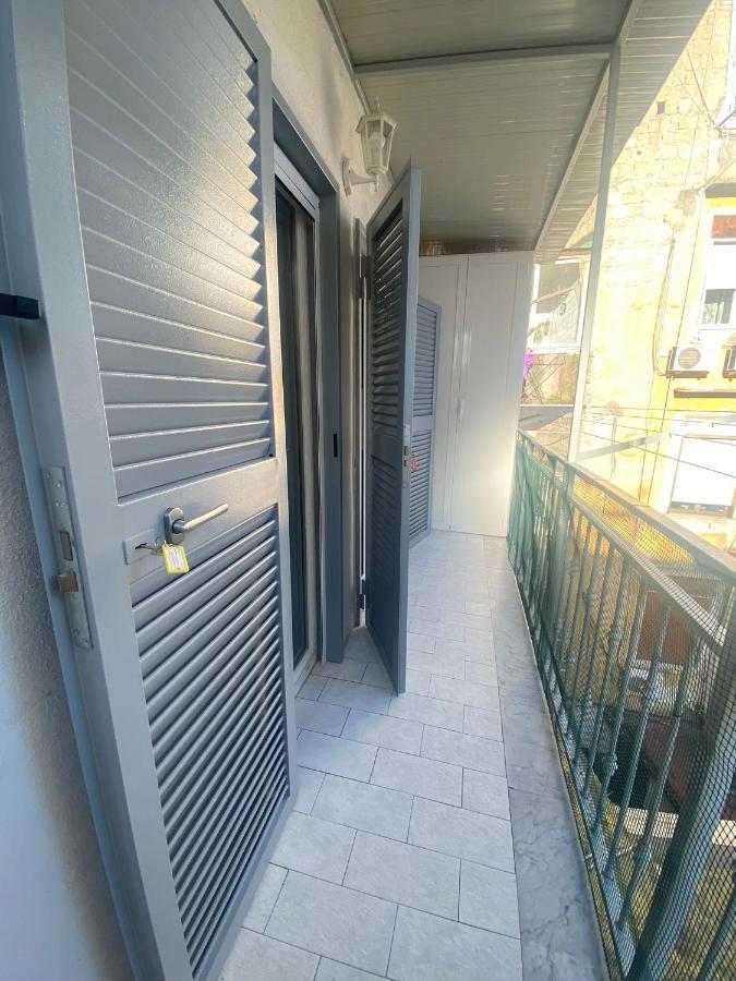 Apartment A Cas E Carminiello