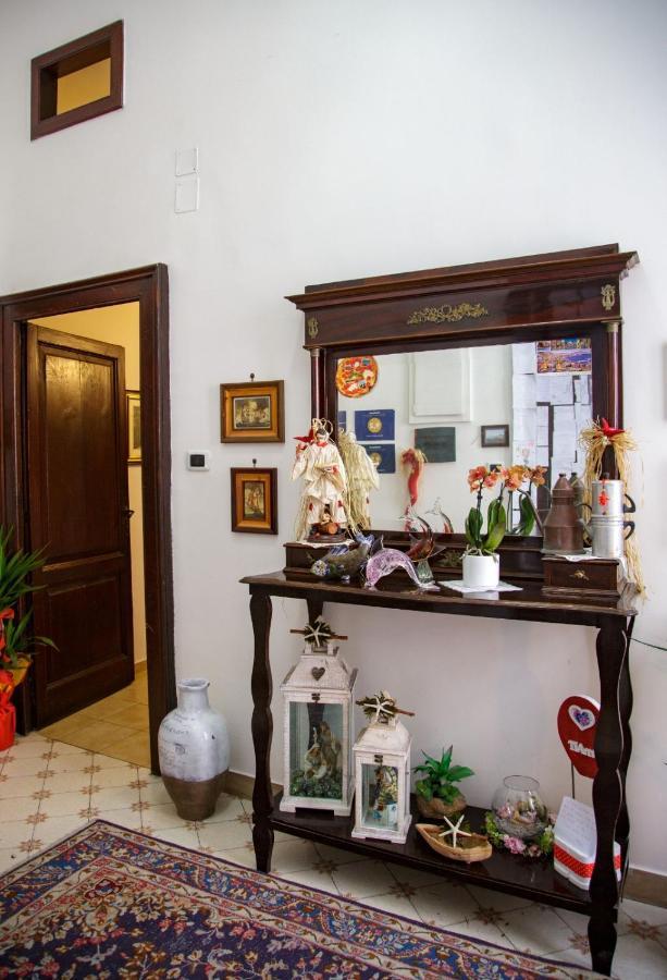 Parthenope's Naples