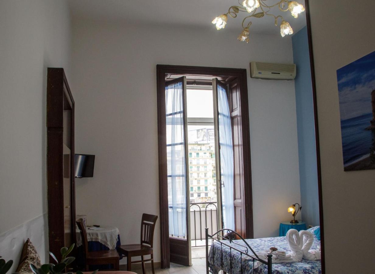 Parthenope's 2* Naples