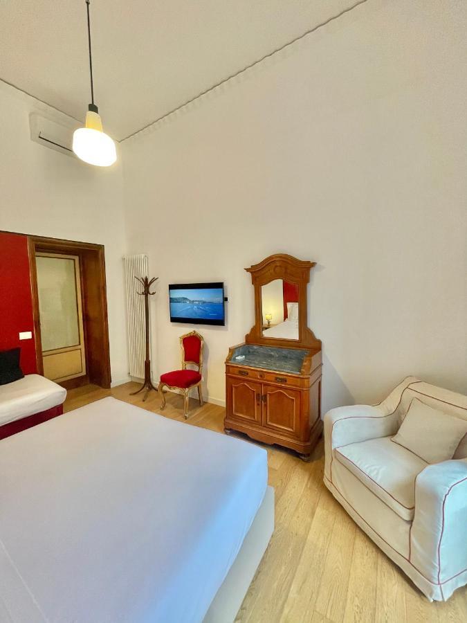 Alma De Partenope - Relais De Charme By The Sea Apartment