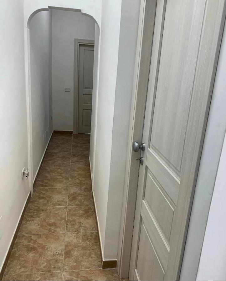 Miris Fast And Comfortable With Self Check In 8 Minutes Walk Near Airport Guest house