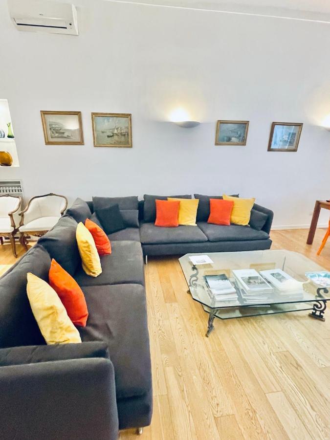 Apartment Alma De Partenope - Relais De Charme By The Sea *