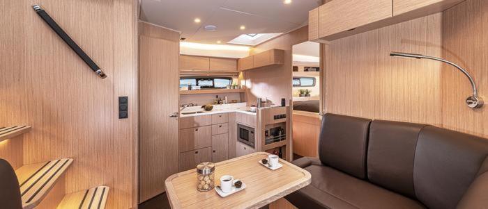 Royal H Umberto I, Centro, By Clapa Group Guest house