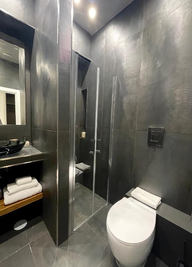 Bed & Breakfast Aroma And B&b, Maschio Angioino