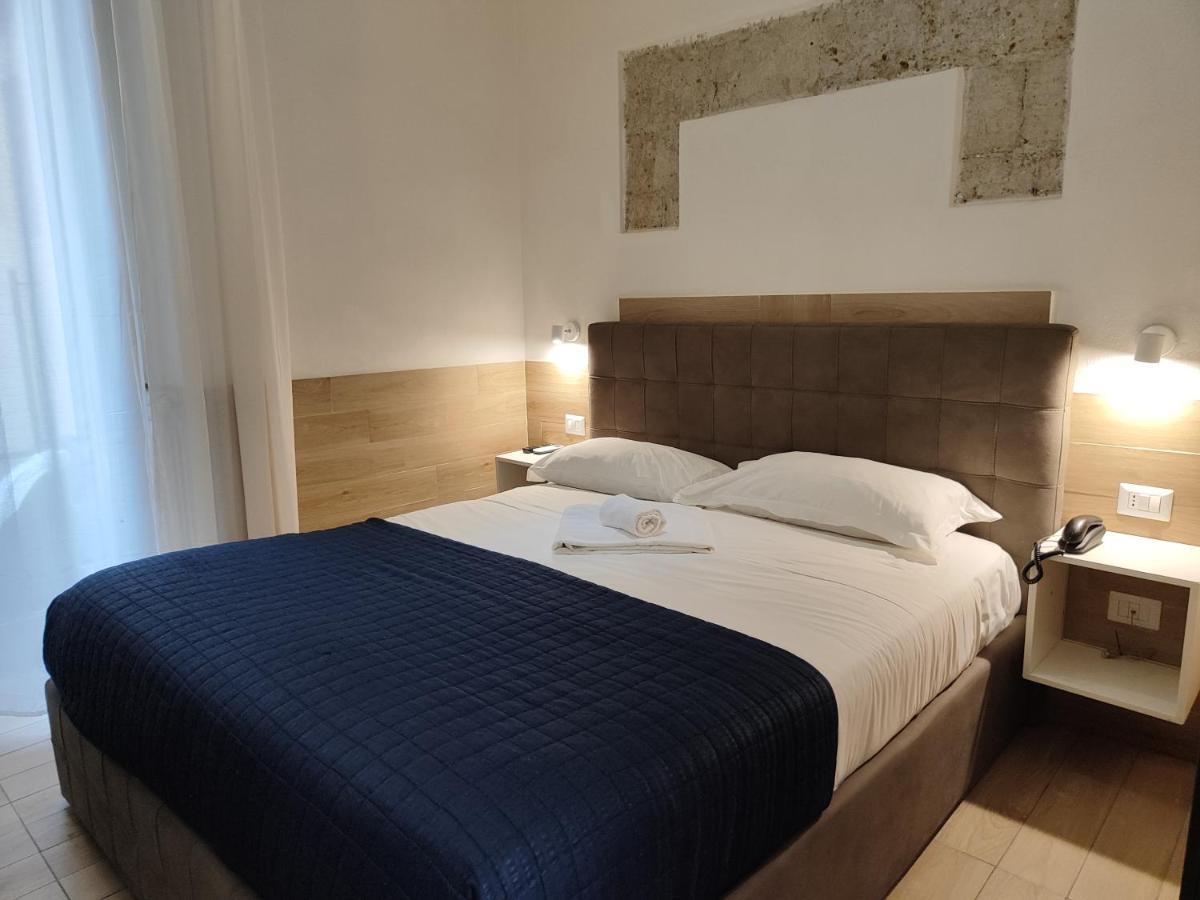 Ideal Walk Hotel Naples