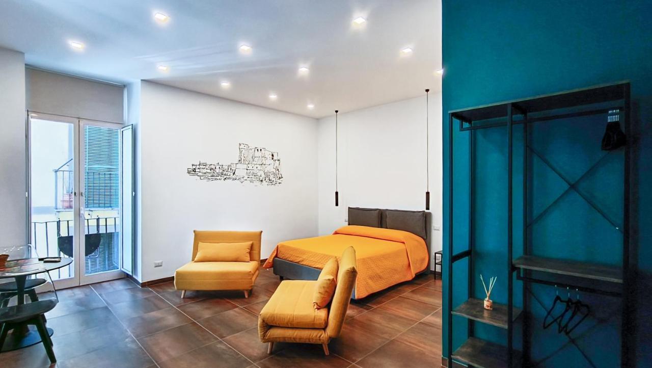Casa Calu Castel Dell'ovo Bed & Breakfast