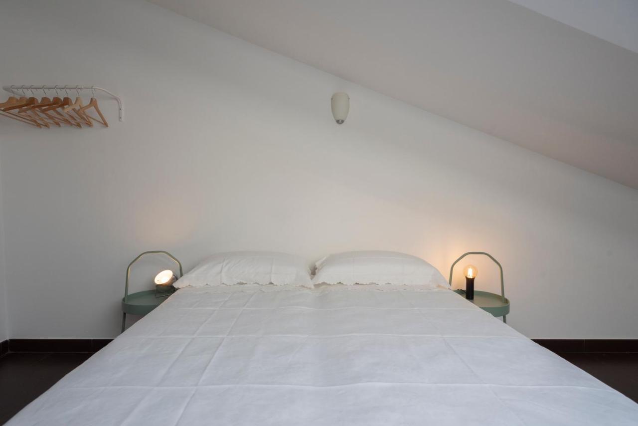 La Chiara - Mansarda In Via Duomo Apartment Naples