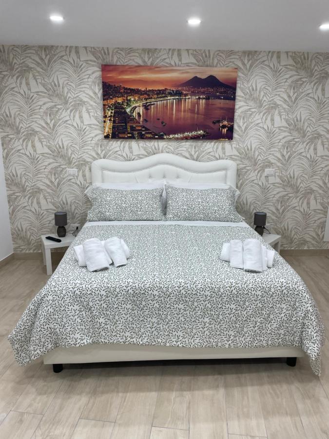 Metro Stazione-museo 500 M-appartamento Ed Elegante Dimora De Curtis * Naples