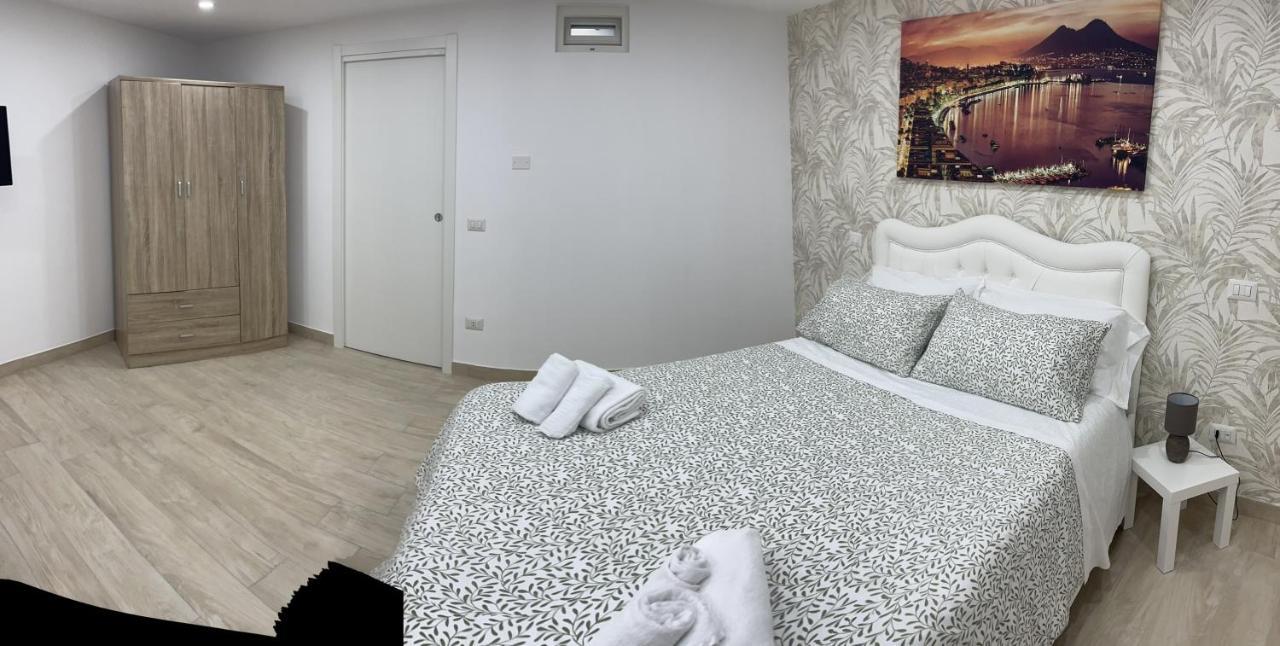 Metro Stazione-museo 500 M-appartamento Ed Elegante Dimora De Curtis Apartment Naples