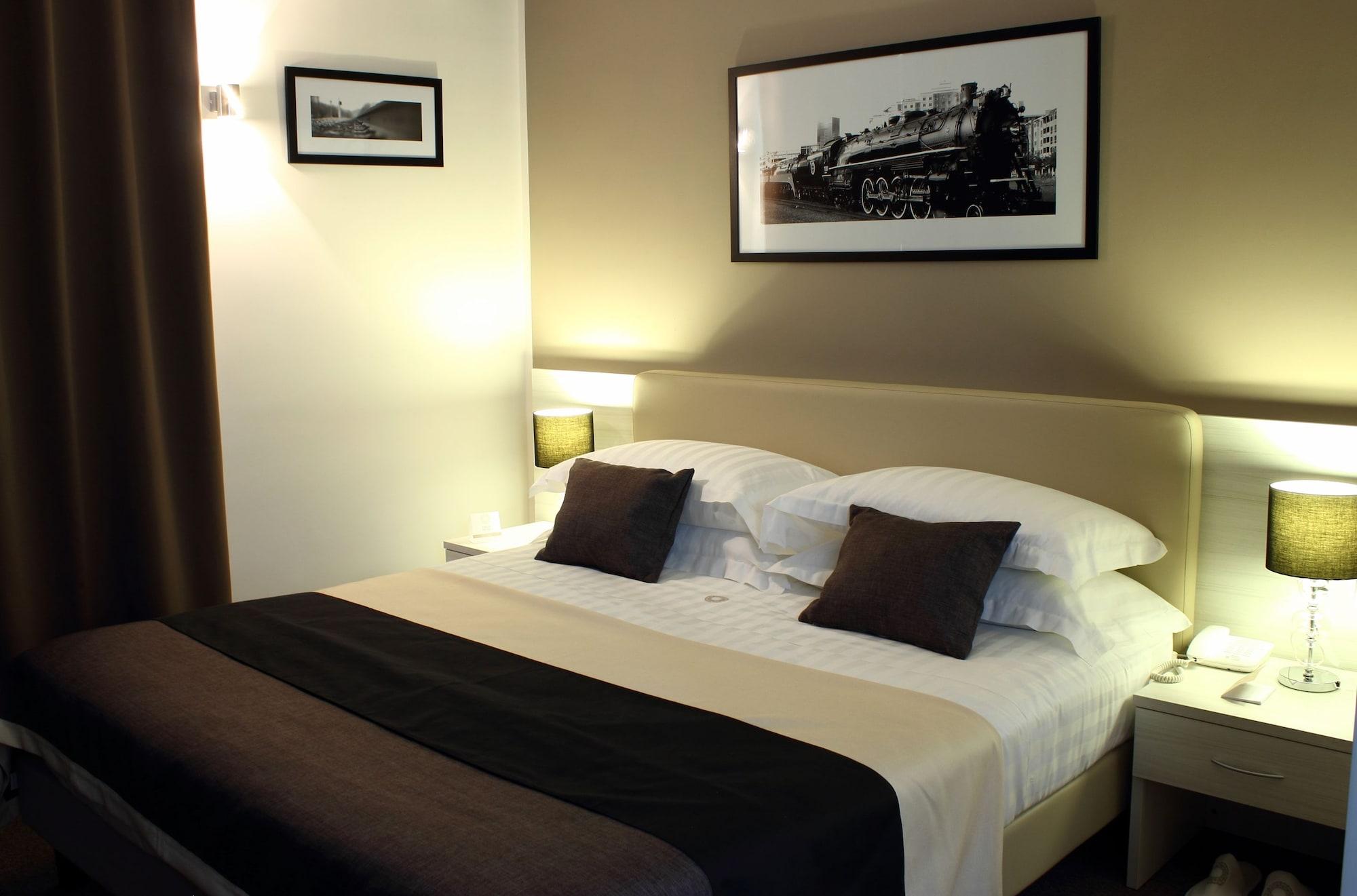 Stelle The Businest 4* Naples