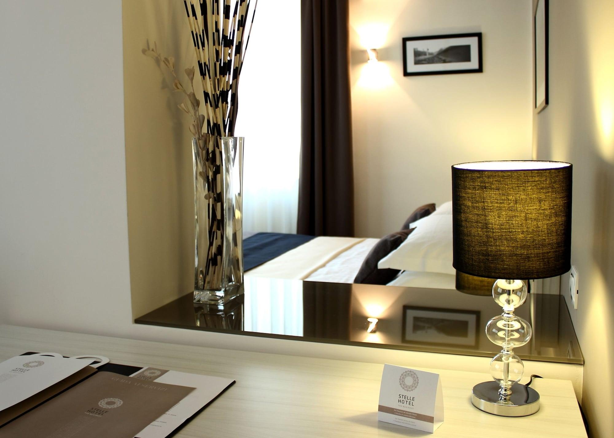Stelle The Businest Hotel Naples