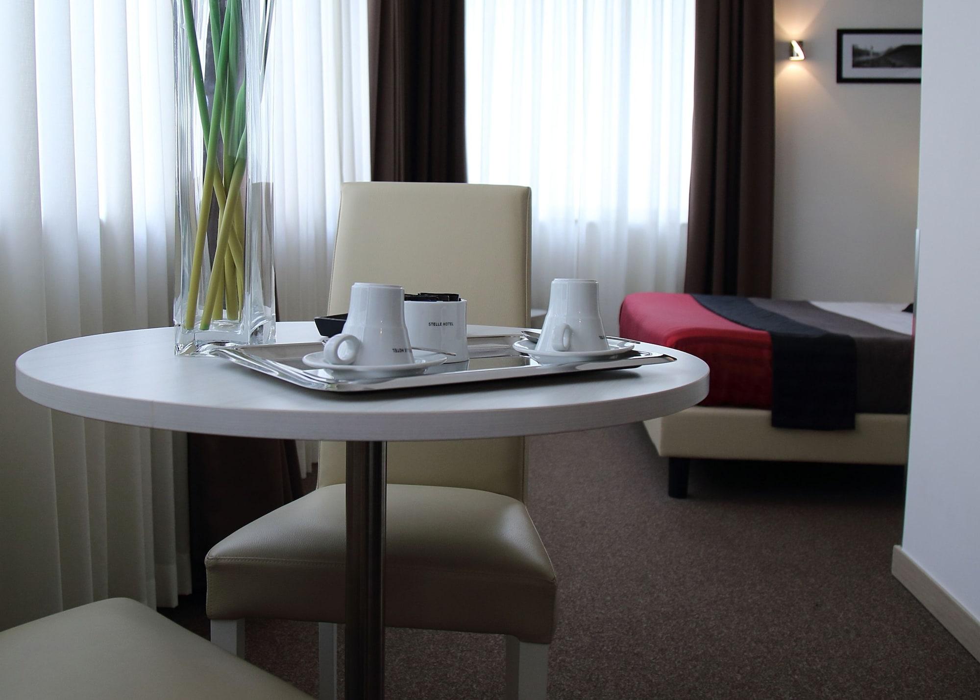 Stelle The Businest Hotel 4*