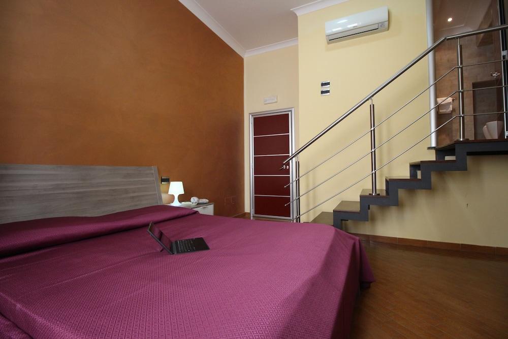 Diamond Hotel