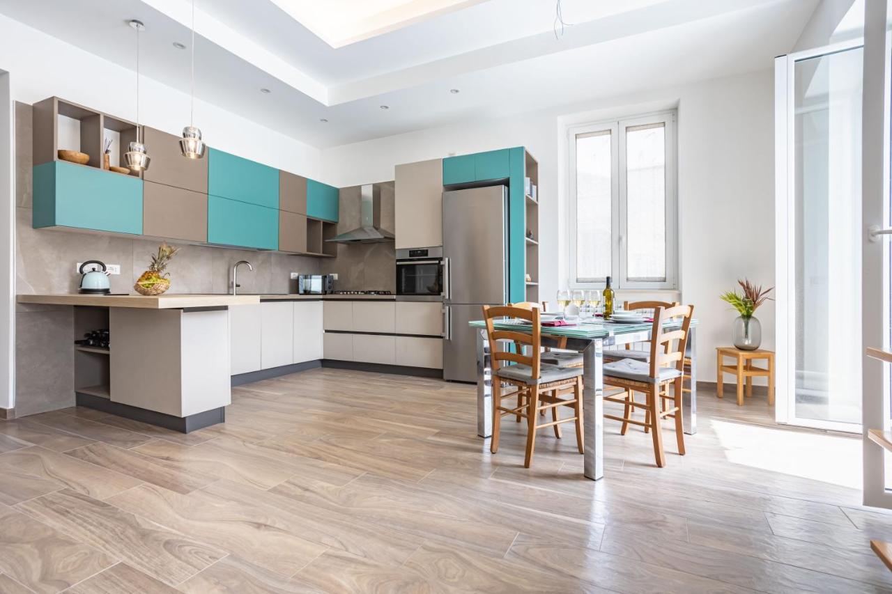 Hostly - Tarsia 50-beautiful Terrace On Apartment *