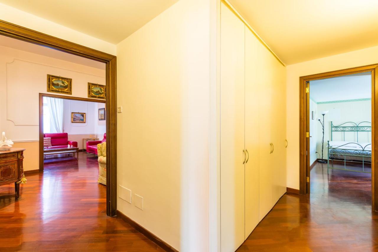 Grand Classic At San Martino By Napoliapartments
