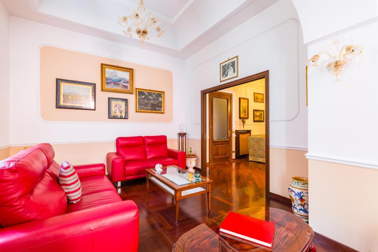 Grand Classic At San Martino By Napoliapartments * Naples