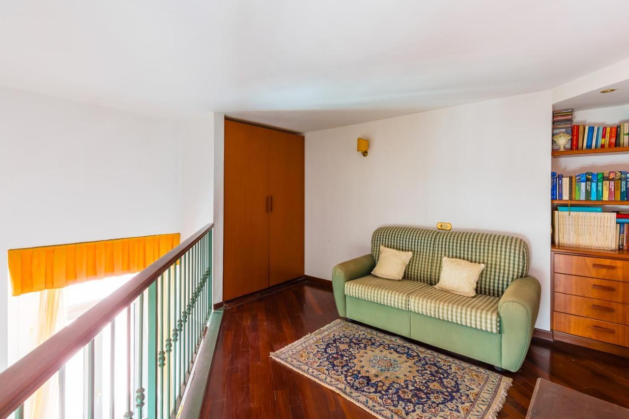 Apartment Grand Classic At San Martino By Napoliapartments Naples