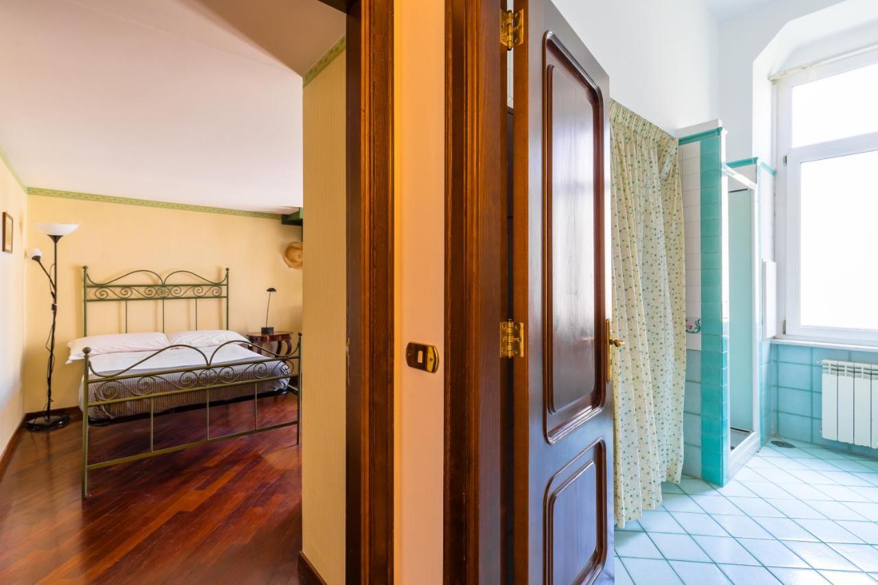 Apartment Grand Classic At San Martino By Napoliapartments *