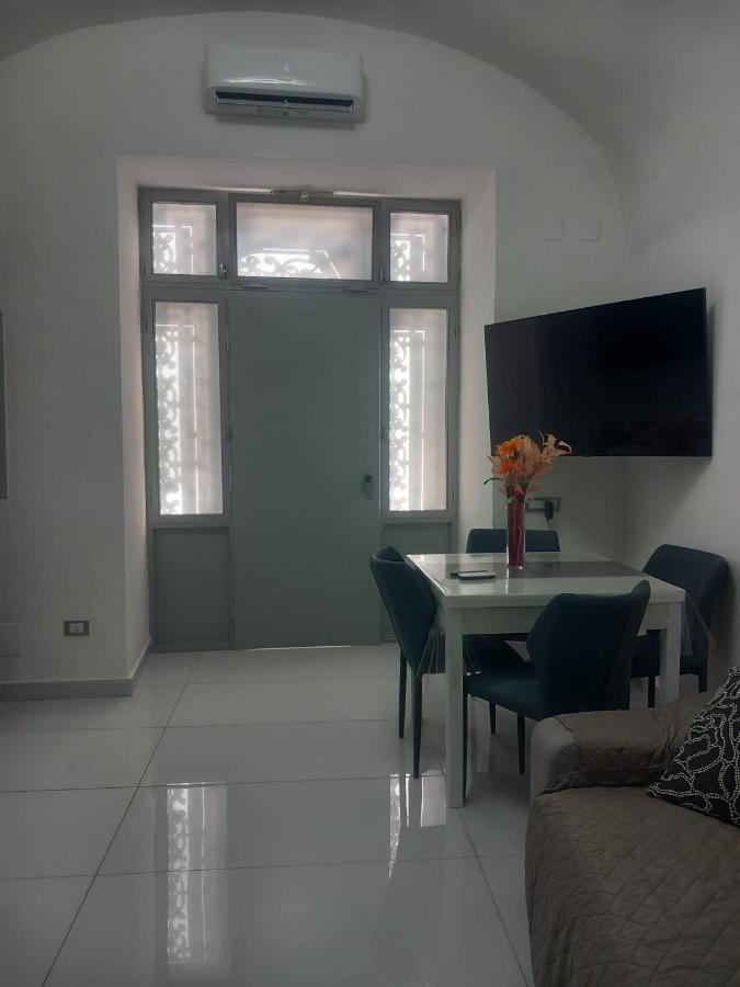 Apartment Chri & Gabry's House Naples