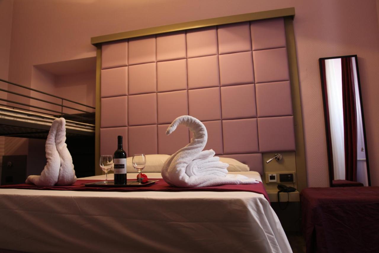 Bed & Breakfast Sleep In Naples