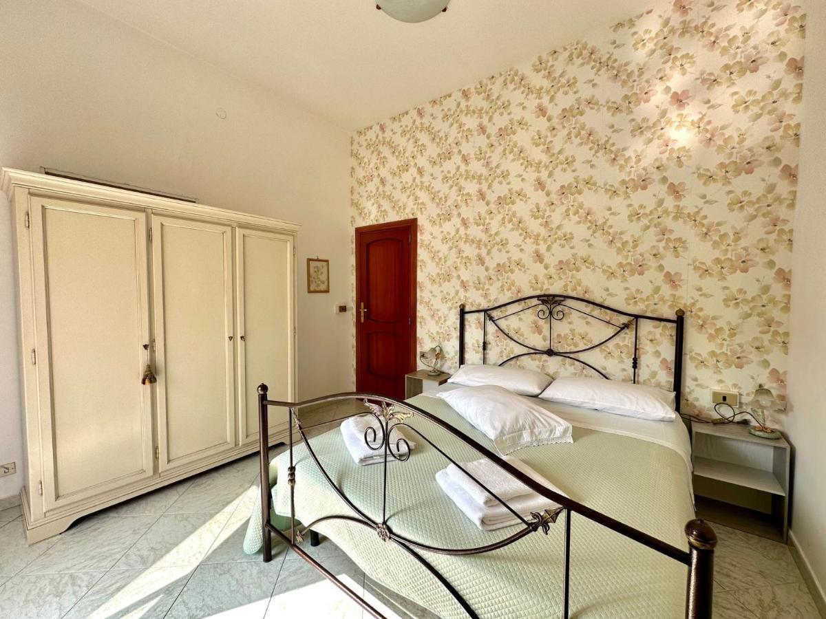 Family Relax Caracciolo Bed & Breakfast Naples