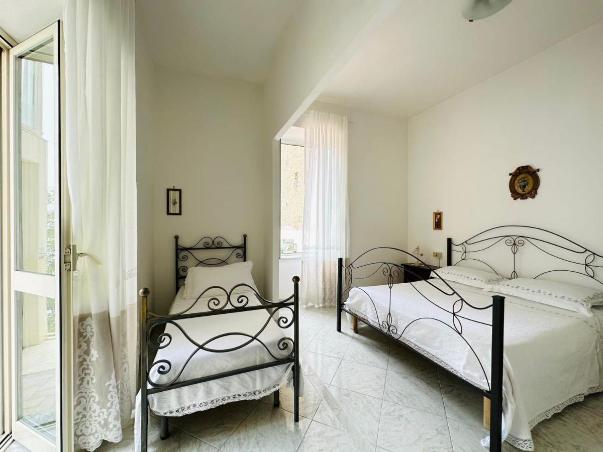 Family Relax Caracciolo Bed & Breakfast Naples