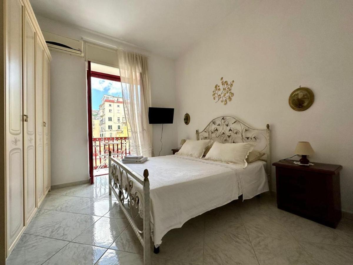 Bed & Breakfast Family Relax Caracciolo *