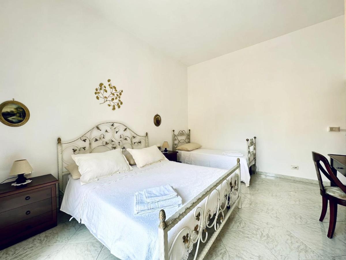 Family Relax Caracciolo Bed & Breakfast *