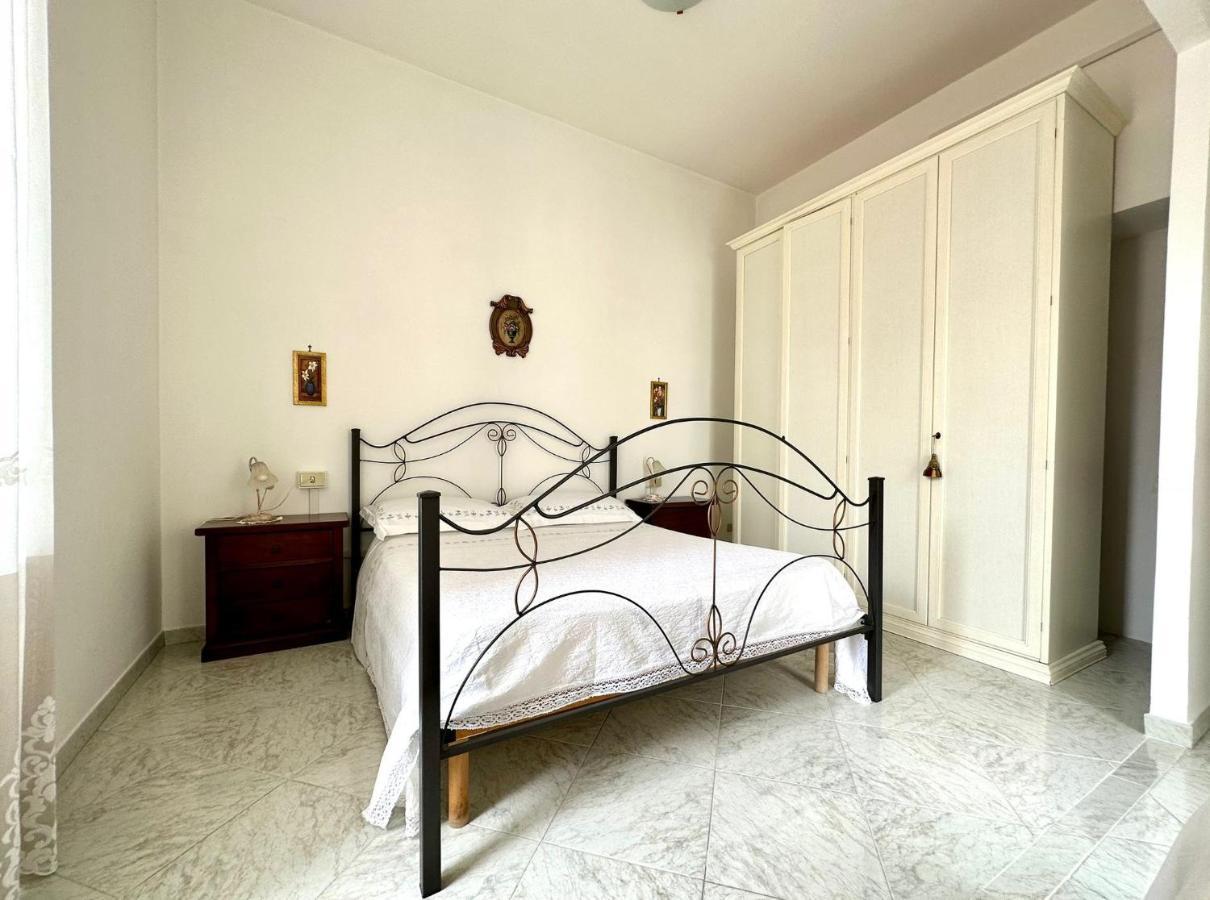 Bed & Breakfast Family Relax Caracciolo Naples