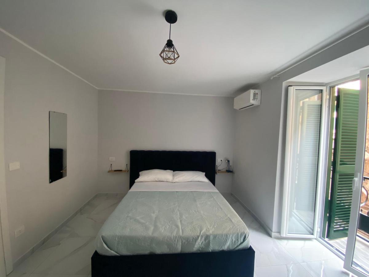 Isla Apartment