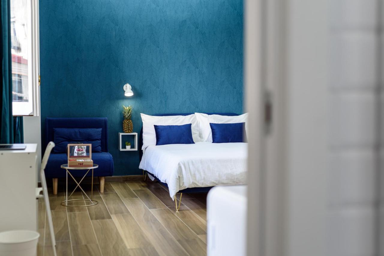 Apartment Sea In Bed